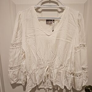 White, Dual Nature, v-neck top